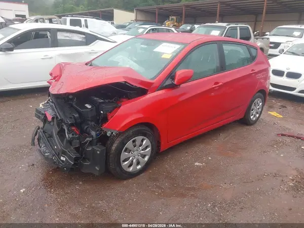 KMHCT5AE8HU312675 2017 HYUNDAI ACCENT - Image 2