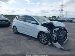 KMHCT5AE8HU318198 2017 HYUNDAI ACCENT
