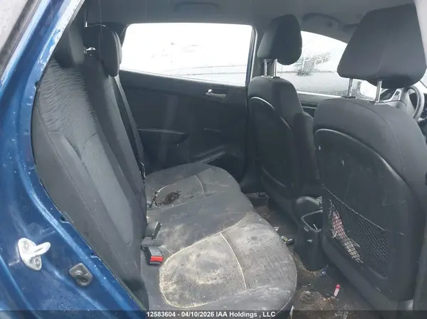 KMHCT5AE8HU322896 2017 HYUNDAI ACCENT - Image 8
