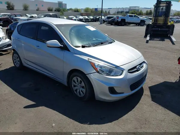 KMHCT5AE8HU325992 2017 HYUNDAI ACCENT - Image 1
