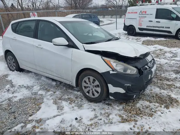KMHCT5AE8HU334353 2017 HYUNDAI ACCENT - Image 1