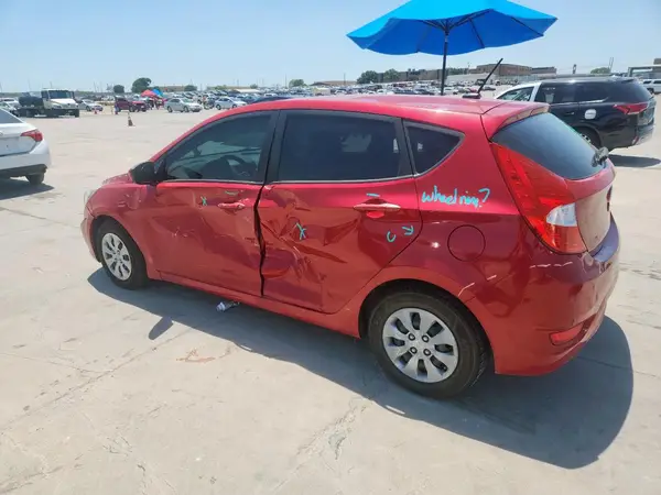 KMHCT5AE8HU335597 2017 HYUNDAI ACCENT - Image 2