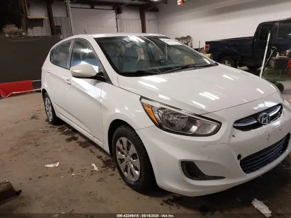 KMHCT5AE8HU337625 2017 HYUNDAI ACCENT - Image 1