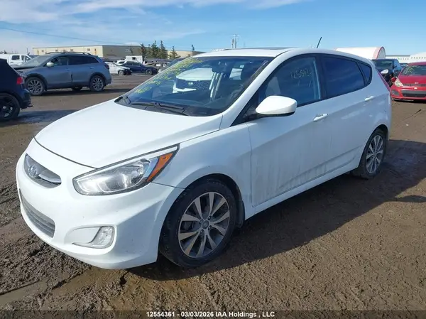 KMHCT5AE8HU340718 2017 HYUNDAI ACCENT - Image 2