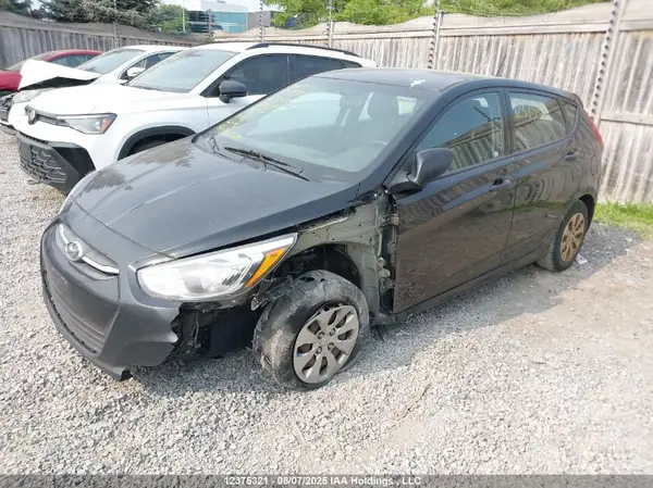 KMHCT5AE8HU340783 2017 HYUNDAI ACCENT - Image 2