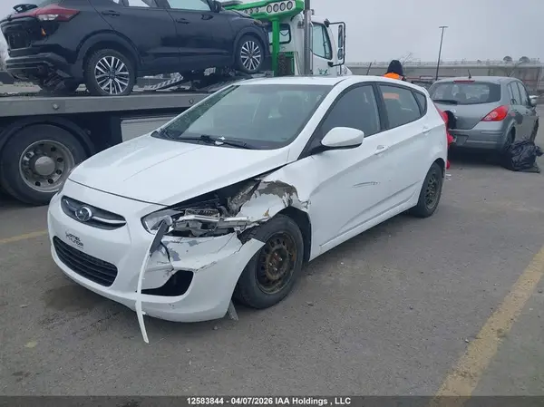 KMHCT5AE8HU342212 2017 HYUNDAI ACCENT - Image 2