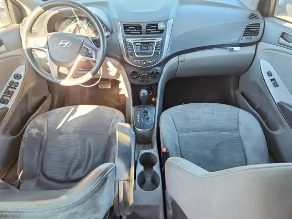 KMHCT5AE8HU343263 2017 HYUNDAI ACCENT - Image 8