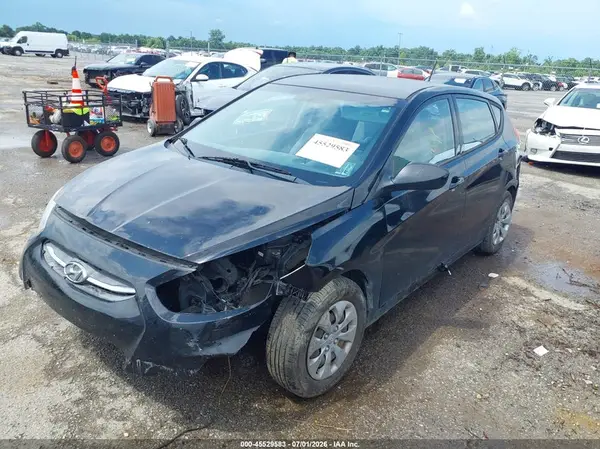 KMHCT5AE8HU343926 2017 HYUNDAI ACCENT - Image 2