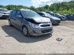 KMHCT5AE8HU346986 2017 HYUNDAI ACCENT