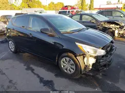 KMHCT5AE8HU353940 2017 HYUNDAI ACCENT