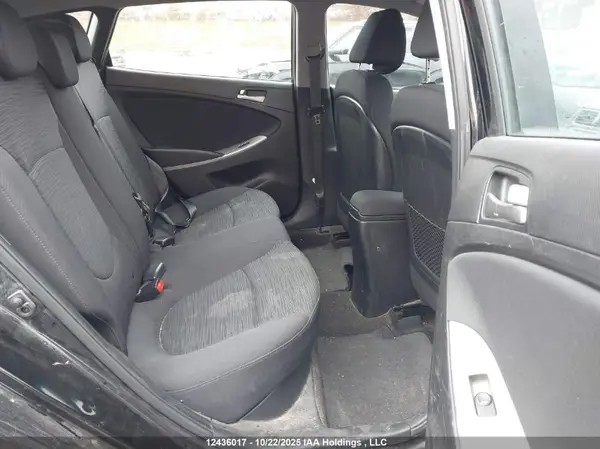 KMHCT5AE8HU357485 2017 HYUNDAI ACCENT - Image 8