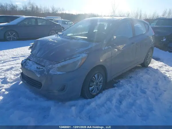 KMHCT5AE9GU245115 2016 HYUNDAI ACCENT - Image 2