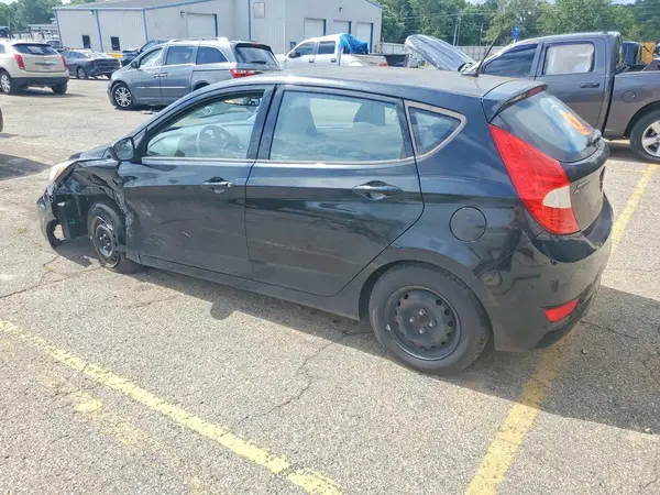 KMHCT5AE9GU247270 2016 HYUNDAI ACCENT - Image 2