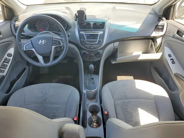 KMHCT5AE9GU260083 2016 HYUNDAI ACCENT - Image 8