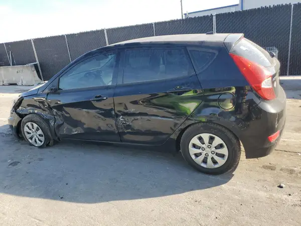 KMHCT5AE9GU260343 2016 HYUNDAI ACCENT - Image 2