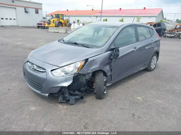 KMHCT5AE9GU262528 2016 HYUNDAI ACCENT - Image 2