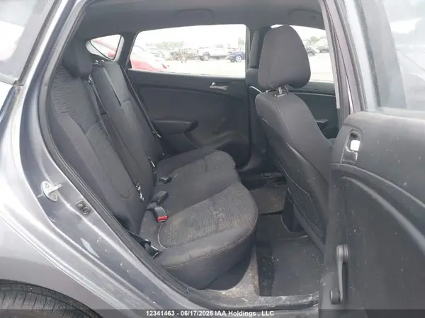 KMHCT5AE9GU262528 2016 HYUNDAI ACCENT - Image 8