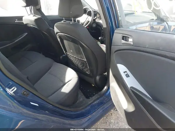 KMHCT5AE9GU266711 2016 HYUNDAI ACCENT - Image 8