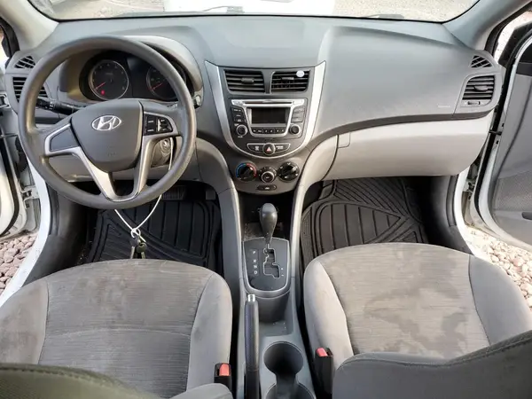 KMHCT5AE9GU267440 2016 HYUNDAI ACCENT - Image 8