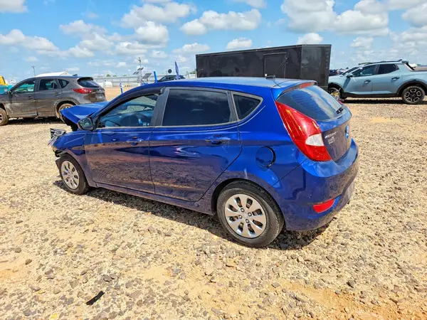 KMHCT5AE9GU278535 2016 HYUNDAI ACCENT - Image 2