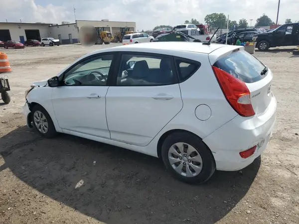 KMHCT5AE9GU280009 2016 HYUNDAI ACCENT - Image 2