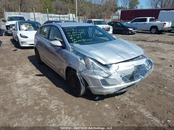 KMHCT5AE9GU282259 2016 HYUNDAI ACCENT - Image 1