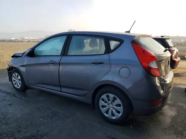 KMHCT5AE9GU283802 2016 HYUNDAI ACCENT - Image 2