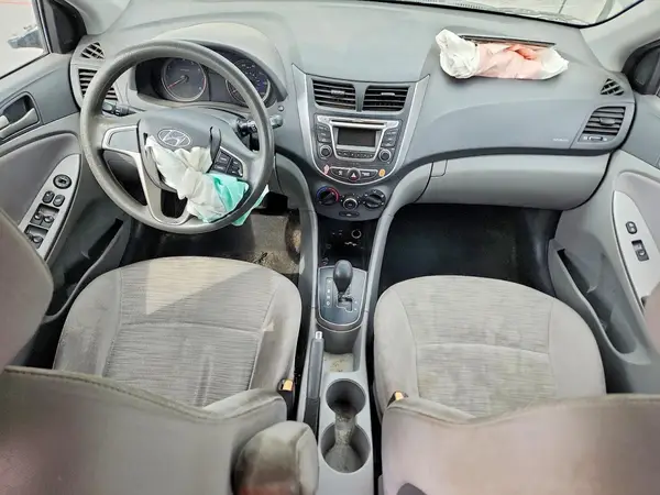KMHCT5AE9HU301152 2017 HYUNDAI ACCENT - Image 8