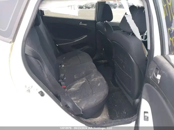 KMHCT5AE9HU304553 2017 HYUNDAI ACCENT - Image 8