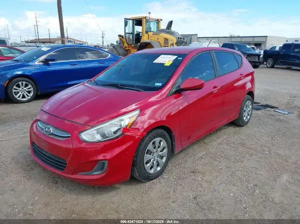 KMHCT5AE9HU307128 2017 HYUNDAI ACCENT - Image 2