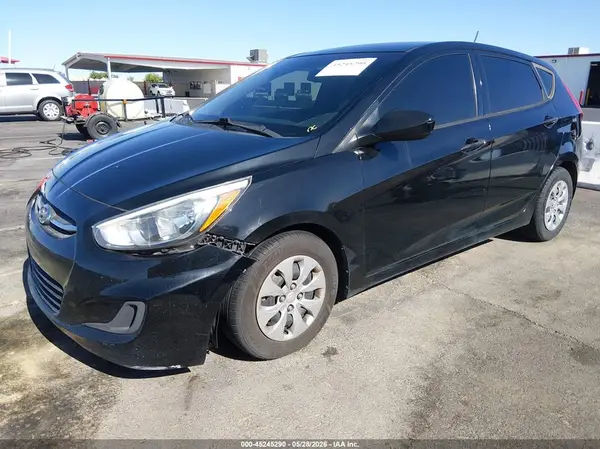 KMHCT5AE9HU320039 2017 HYUNDAI ACCENT - Image 2