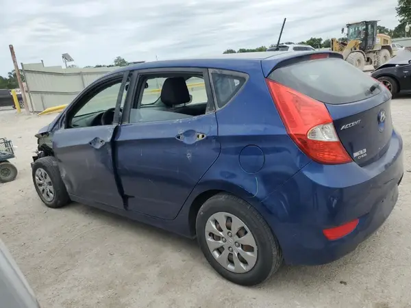 KMHCT5AE9HU323216 2017 HYUNDAI ACCENT - Image 2