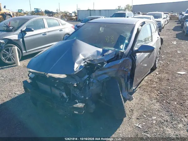 KMHCT5AE9HU332210 2017 HYUNDAI ACCENT - Image 2