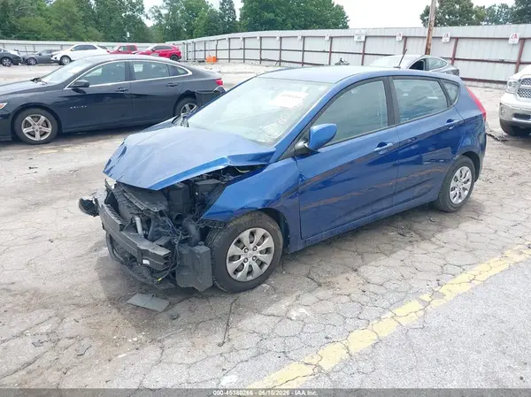 KMHCT5AE9HU335298 2017 HYUNDAI ACCENT - Image 2