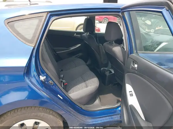 KMHCT5AE9HU335298 2017 HYUNDAI ACCENT - Image 8