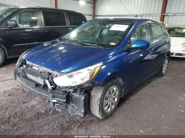 KMHCT5AE9HU341960 2017 HYUNDAI ACCENT - Image 2