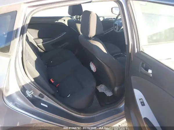 KMHCT5AE9HU345118 2017 HYUNDAI ACCENT - Image 8