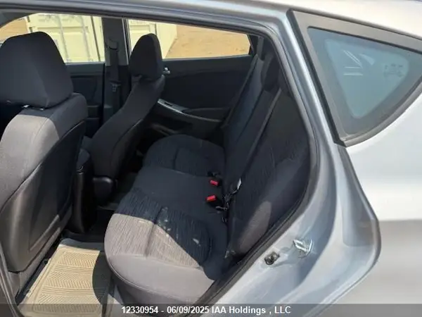 KMHCT5AE9HU345328 2017 HYUNDAI ACCENT - Image 8