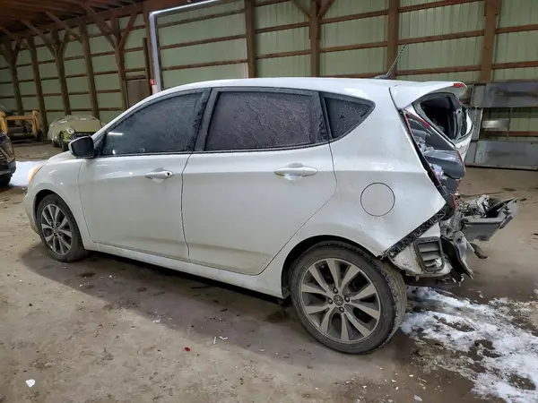 KMHCT5AE9HU349508 2017 HYUNDAI ACCENT - Image 2