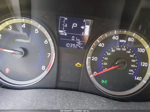 KMHCT5AE9HU363988 2017 HYUNDAI ACCENT - Image 8