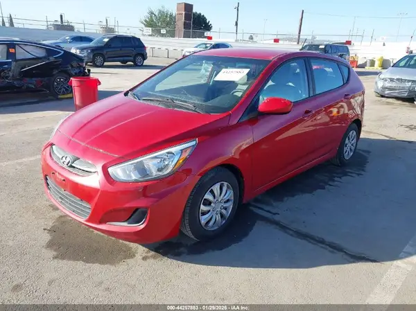 KMHCT5AEXGU242367 2016 HYUNDAI ACCENT - Image 2