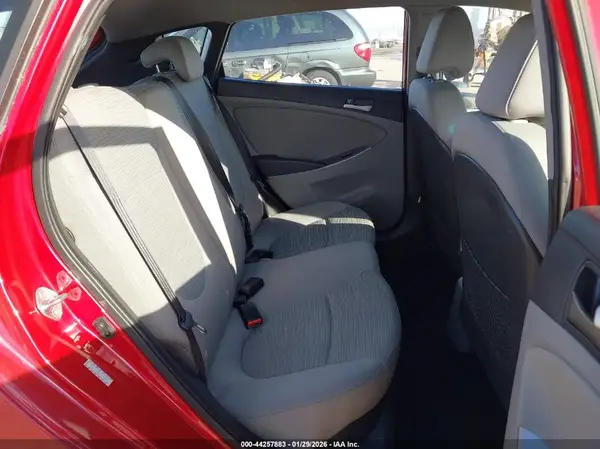 KMHCT5AEXGU242367 2016 HYUNDAI ACCENT - Image 8