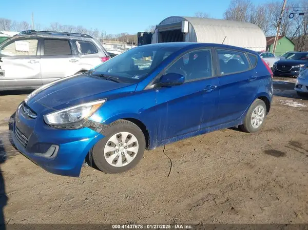 KMHCT5AEXGU246144 2016 HYUNDAI ACCENT - Image 2