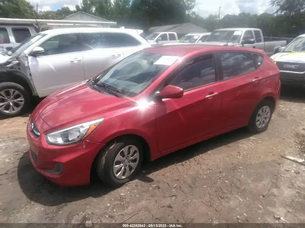 KMHCT5AEXGU248153 2016 HYUNDAI ACCENT - Image 2
