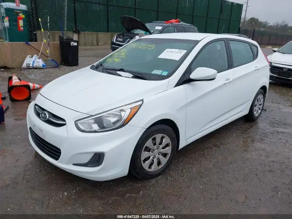 KMHCT5AEXGU248914 2016 HYUNDAI ACCENT - Image 2