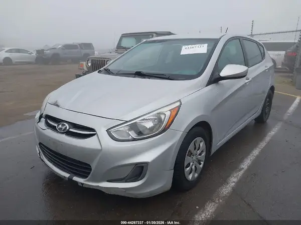 KMHCT5AEXGU251781 2016 HYUNDAI ACCENT - Image 2