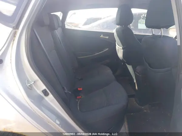 KMHCT5AEXGU253577 2016 HYUNDAI ACCENT - Image 8