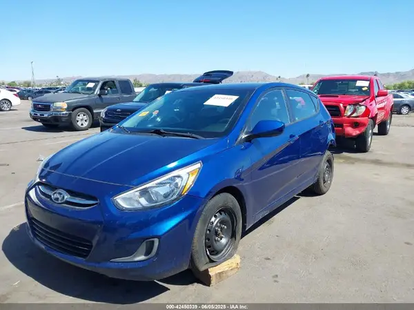 KMHCT5AEXGU255054 2016 HYUNDAI ACCENT - Image 2