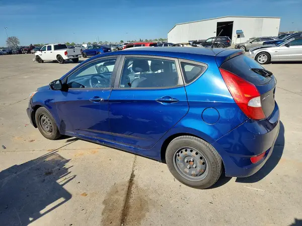 KMHCT5AEXGU255541 2016 HYUNDAI ACCENT - Image 2