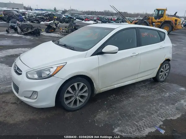 KMHCT5AEXGU269732 2016 HYUNDAI ACCENT - Image 2